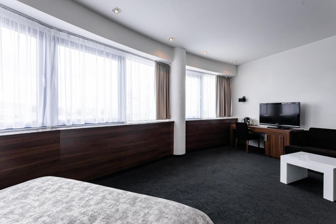 Tempus Club Garni Hotel Bratislava Exterior foto